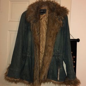 Women’s Formal Sherpa Jacket